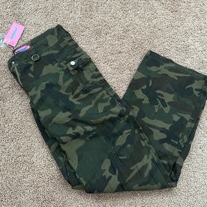 Edikted camo jeans